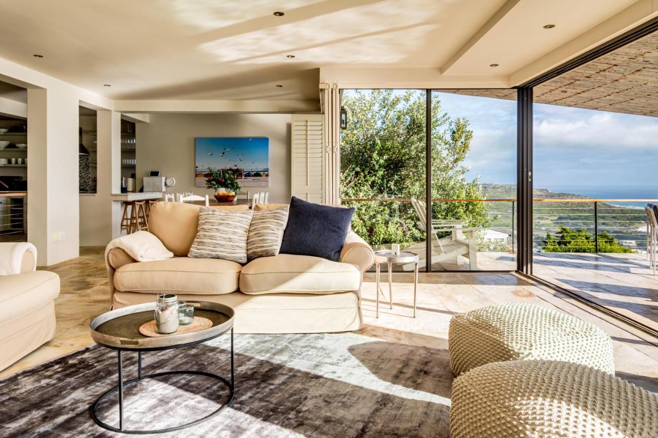 Ocean'S Horizon Beach House Scarborough Exterior photo
