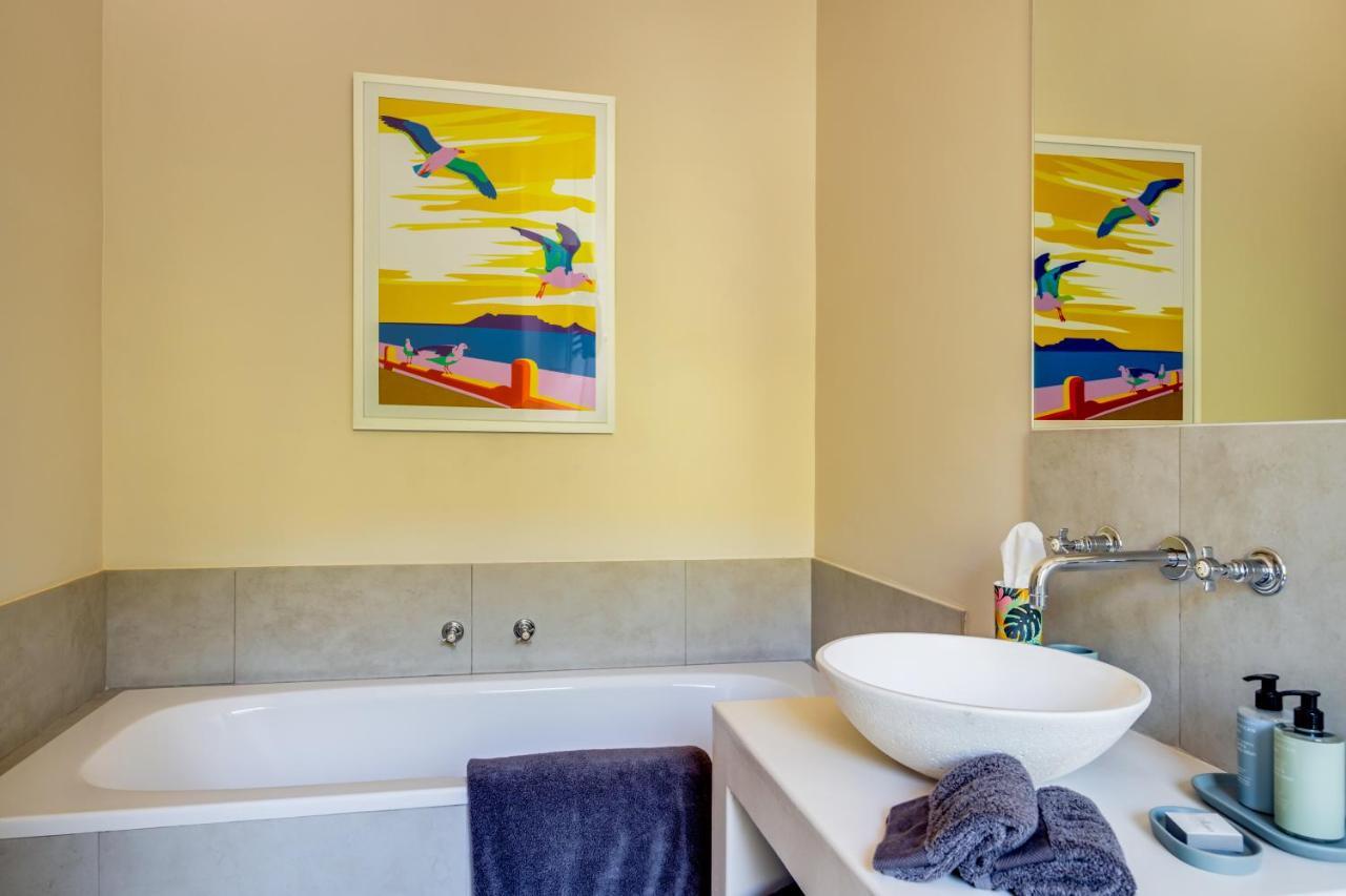 Ocean'S Horizon Beach House Scarborough Exterior photo